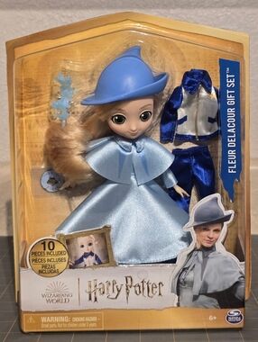 Fleur Delacour Doll & Gift Set